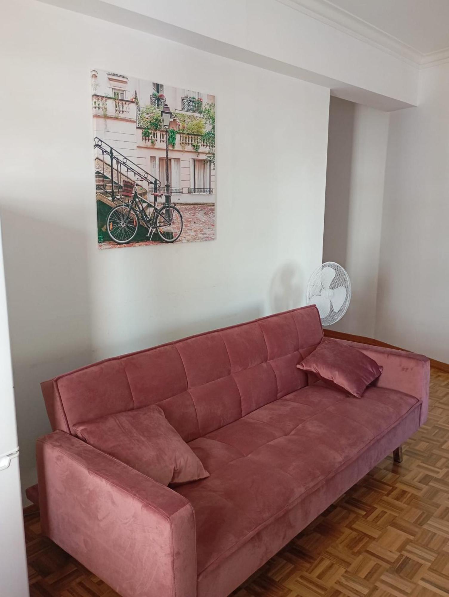 Rooms 10 Mins Walk From Train Station! Agualva-Cacem Екстер'єр фото
